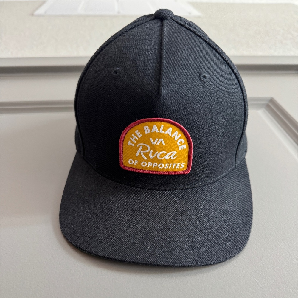 RVCA Flat Bill Hat (Adjustable)